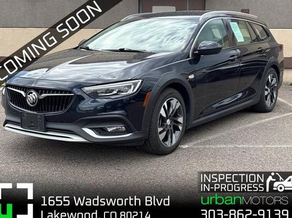 BUICK REGAL TOURX 2018 W04GU8SX0J1116865 image